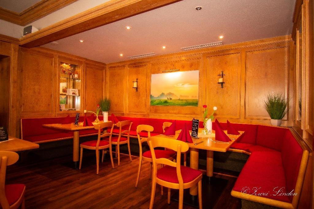 Hotel Zwei Linden - Links Der Elbe - Niedersachsen Balje Extérieur photo